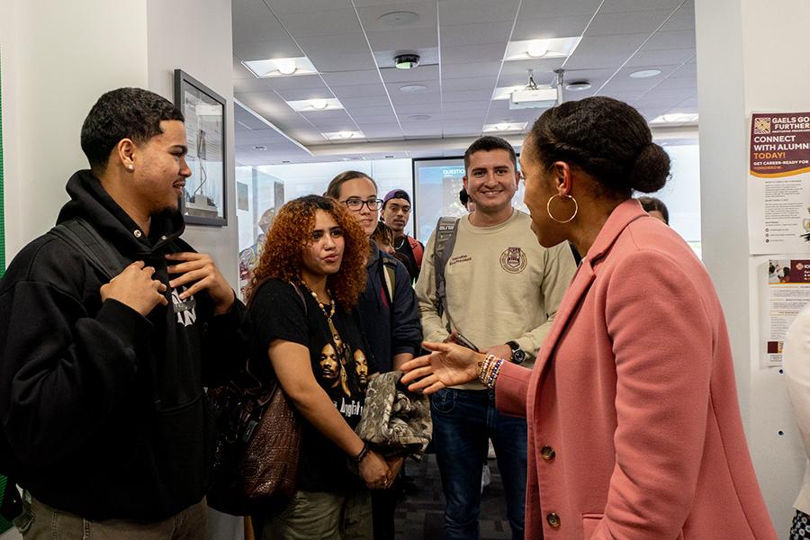 Mayor Ramos-Herbert talks with students.