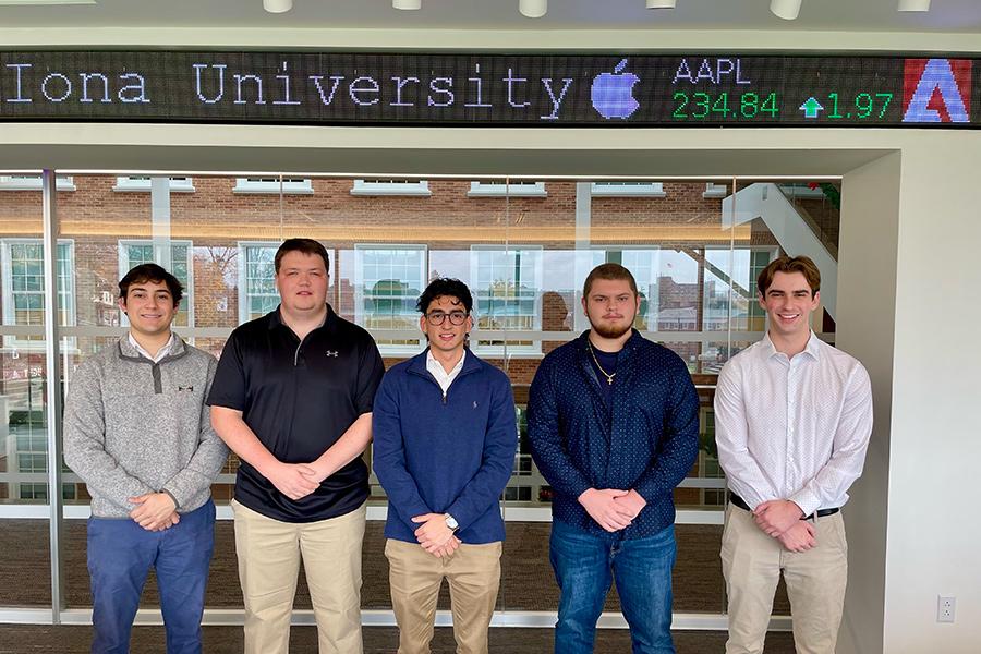 Iona students from the 2024 Bloomberg challenge.