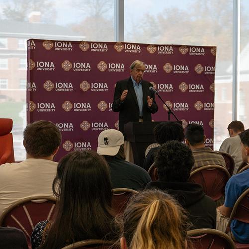 Jim Hynes speaking at the Hynes Institute.