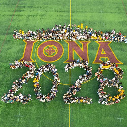 Students spell out 2028 on Mazzella Field.